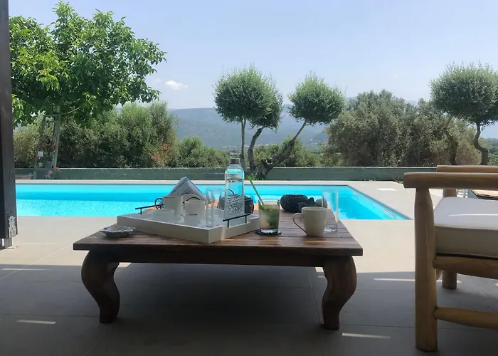 Penelope Dream Pool Villa *