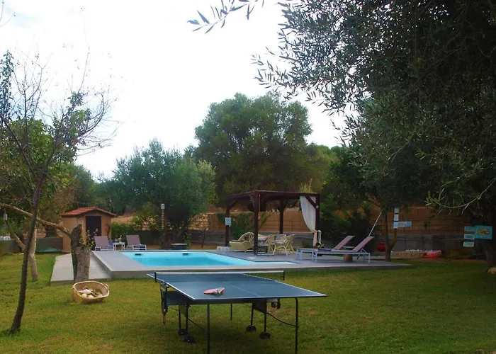 Penelope Dream Pool Minia